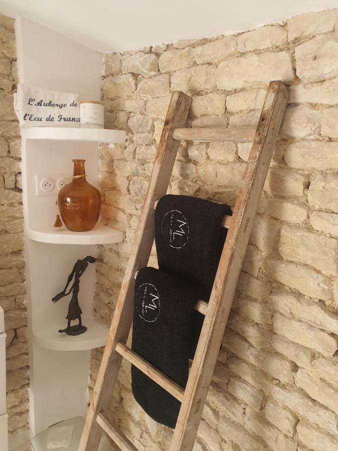דירות Saint-Jean-de-Liversay La P'Tite Ecurie מראה חיצוני תמונה